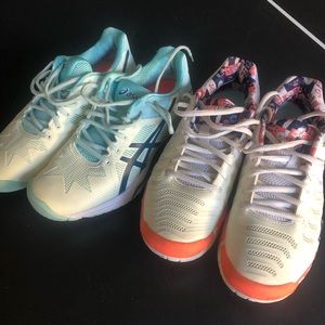 Tennis shoes bundle (2 pair)